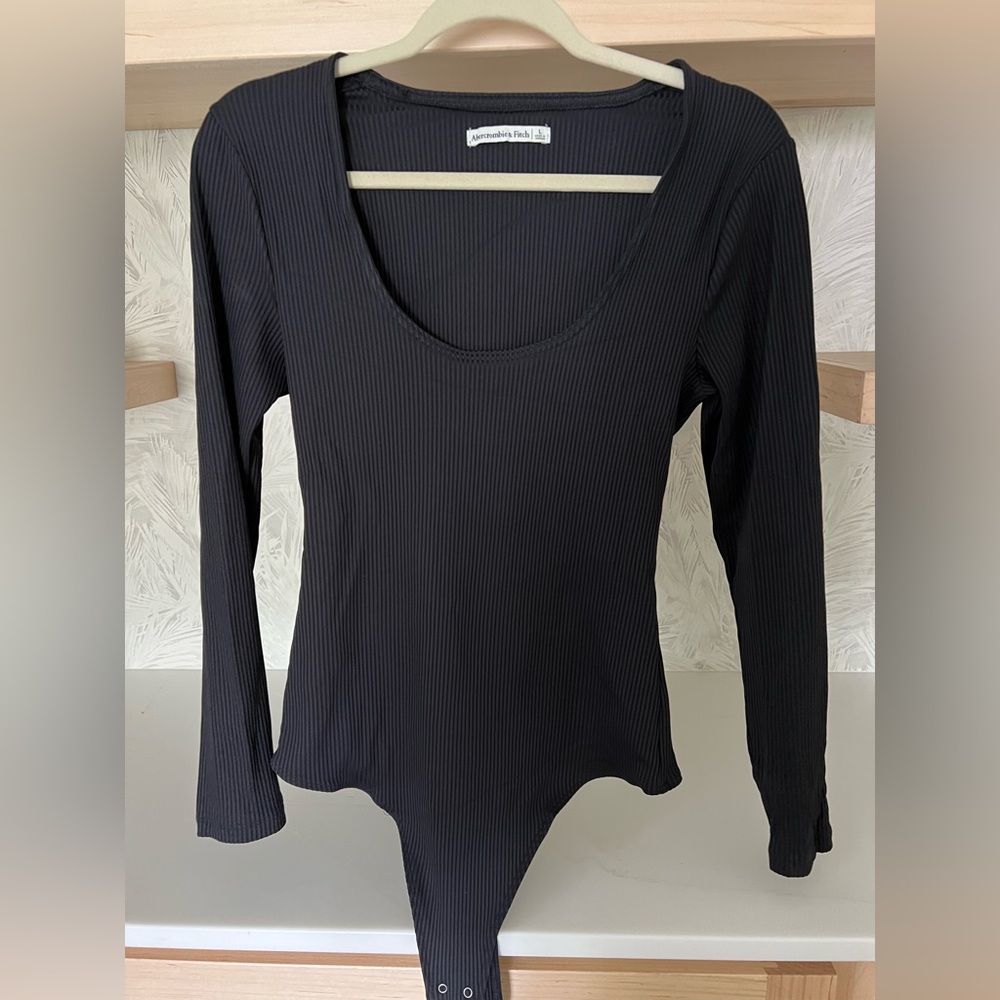 Abercrombie Ribbed Black Long Sleeve body suit